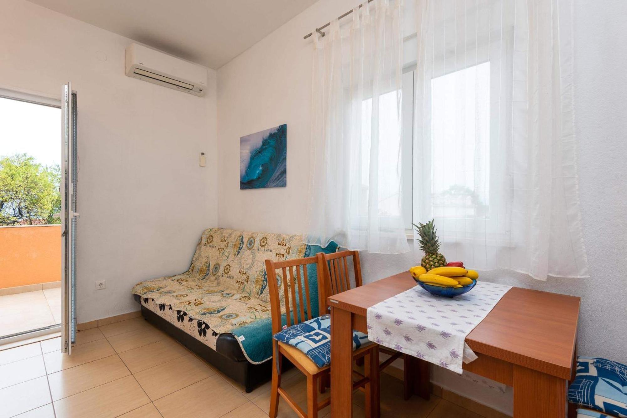 Apartment Milla Orebić Pokoj fotografie